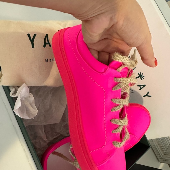 YATAY italian shoes weared 2 times like new with new box - Picture 3 of 4